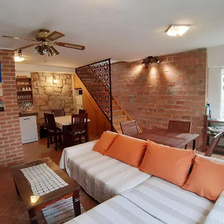 In Saftici 26679 Σπίτι διακοπών *