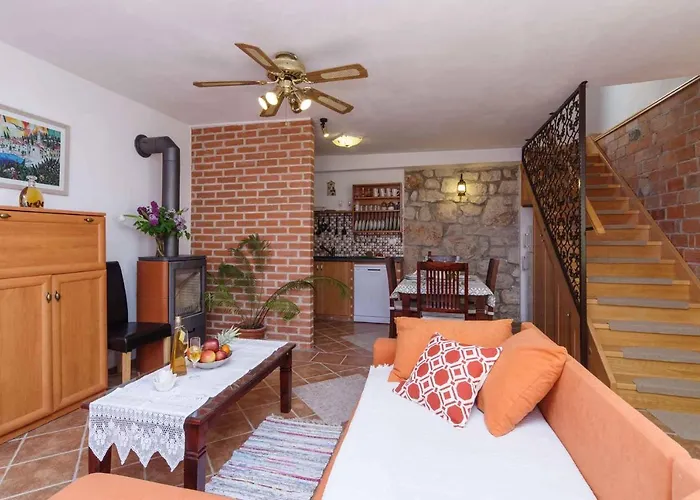 In Saftici 26679 * Grižane