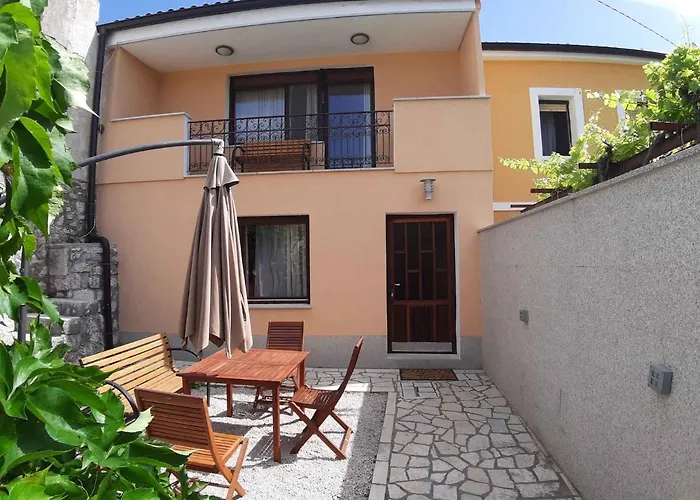 In Saftici 26679 * Grižane